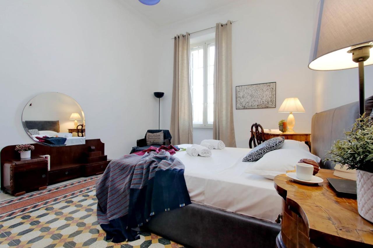 4Bnb - Tiberina Spacious Apartment Roma Ngoại thất bức ảnh