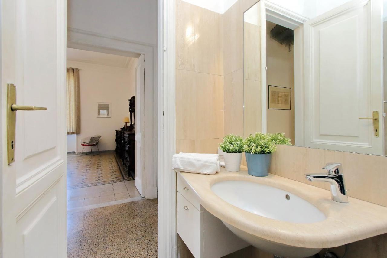 4Bnb - Tiberina Spacious Apartment Roma Ngoại thất bức ảnh